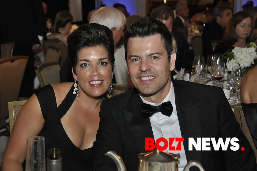 Evelyn Melendez Knight